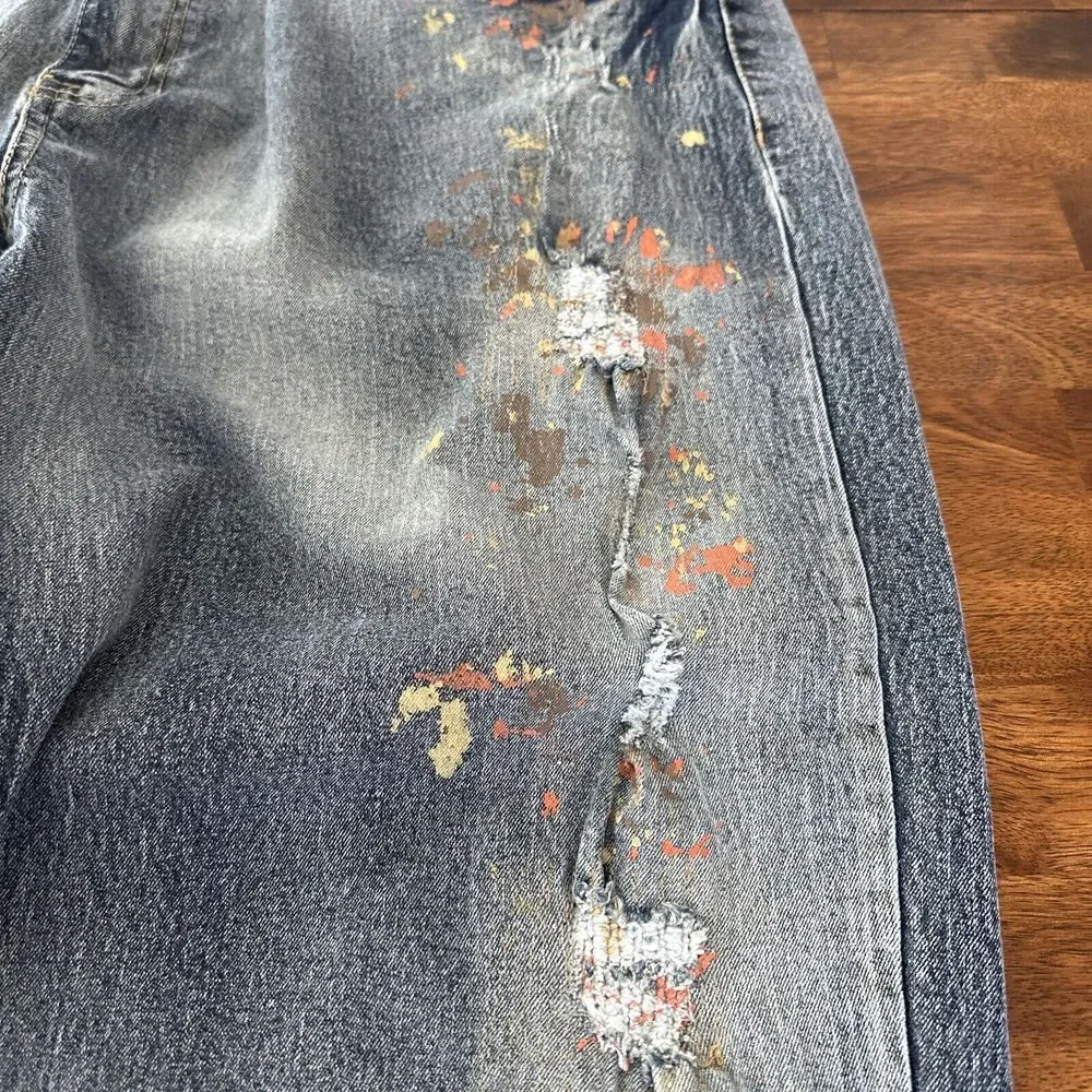 South Pole Jeans with Paint, Rip and‎ Fading Effects Measures 46x30 Hemmed